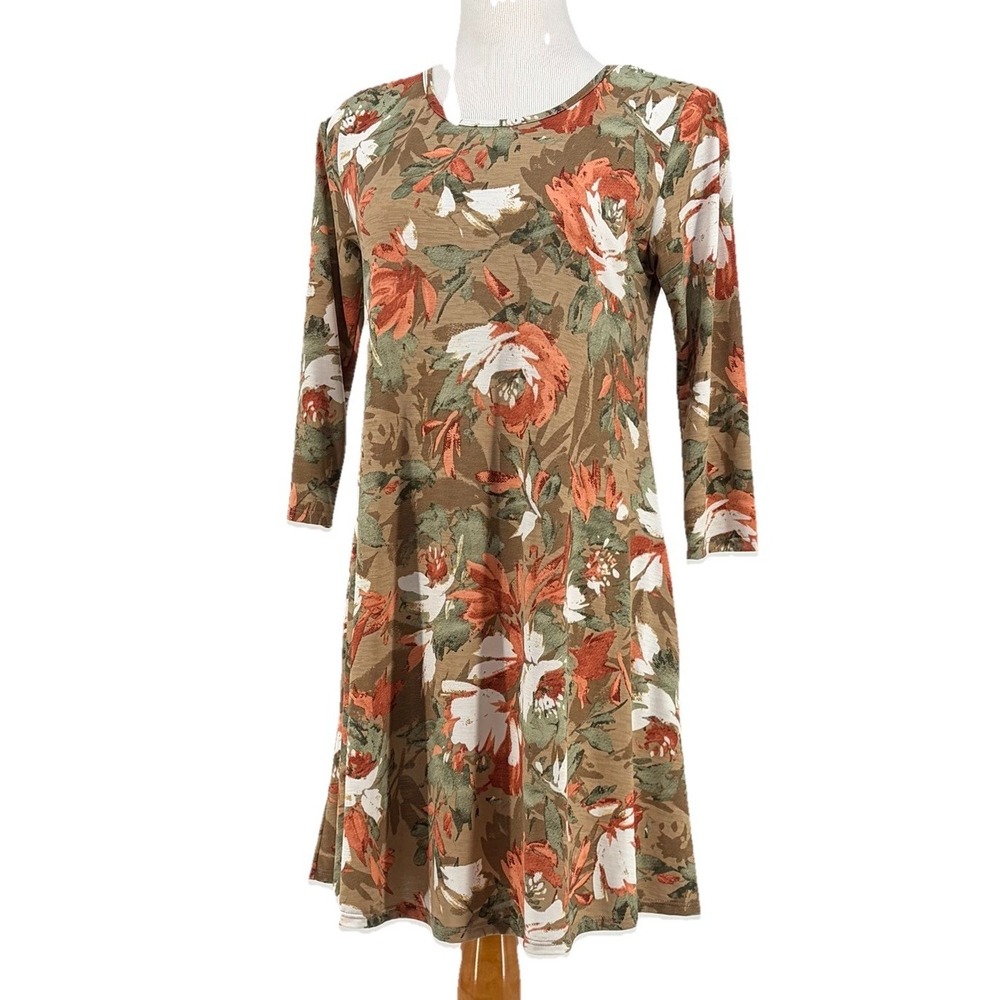 Dress Women's Tan Coral Floral‎ Knee Length M 3/4 Sleeve A Line Office Teacher